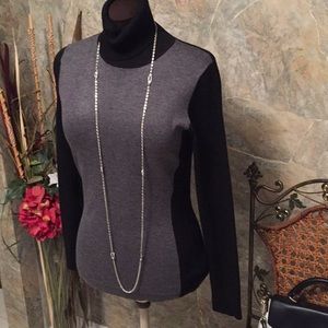 Limited 🌹 stunning pull over sweater top